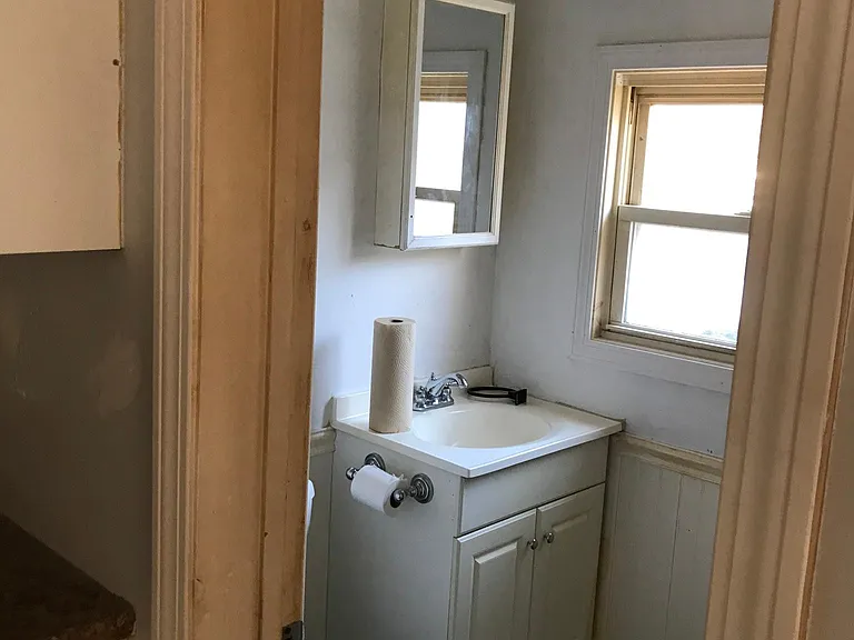 230 Chestnut St #B — Photo 11