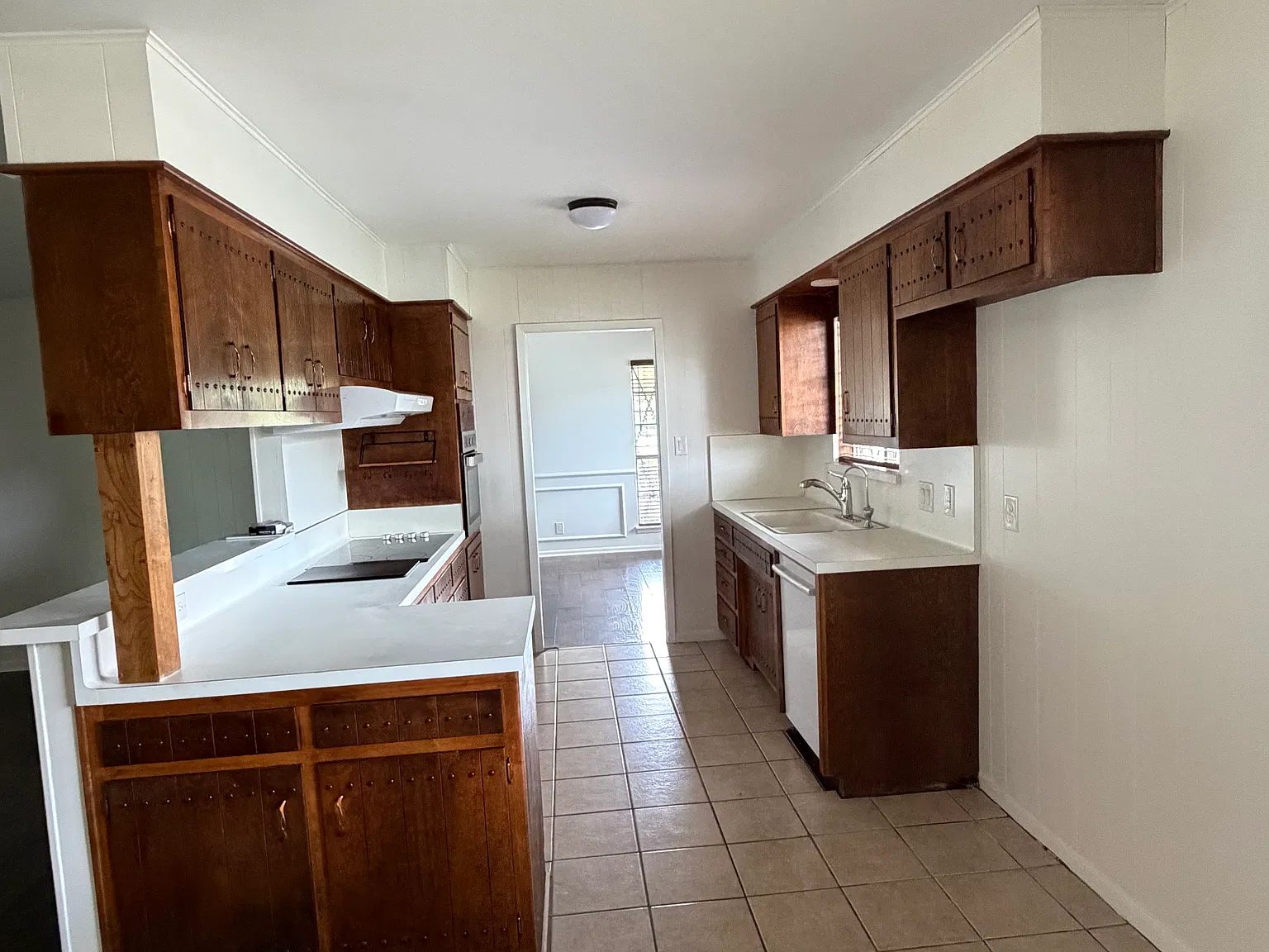 3 bed, 1791 sqft, $2,100 — Photo 4