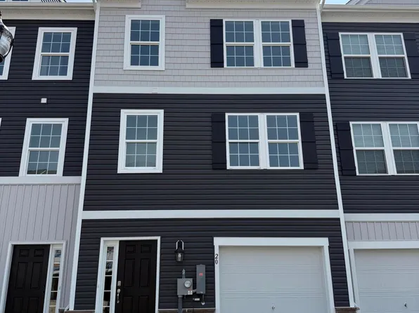 20 Bay Breeze Drive, Waretown, NJ 08758