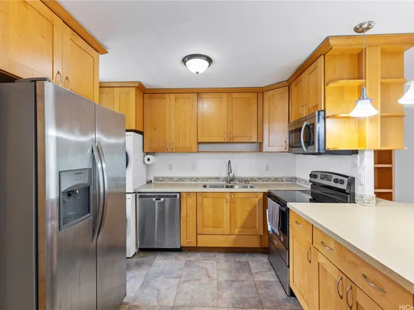95-273 Waikalani Dr #1206, Mililani, HI 96789