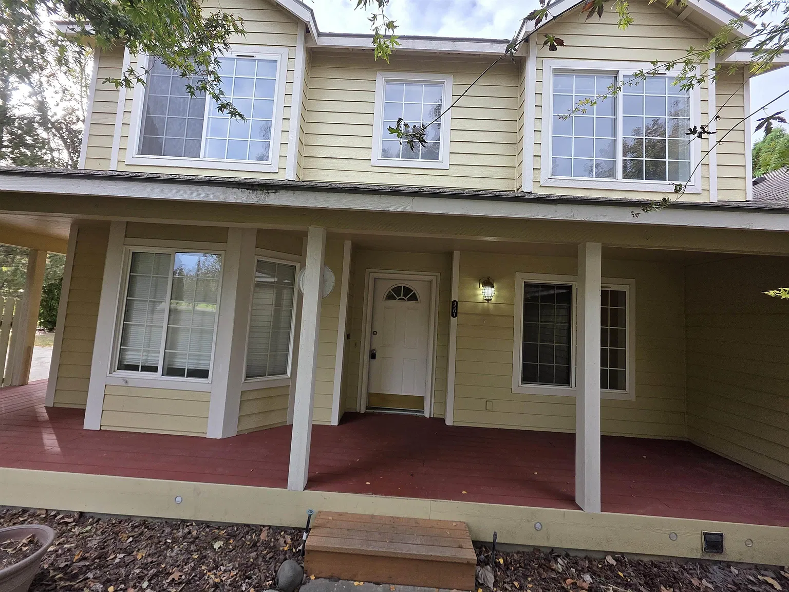 3 bed, 2.5 bath, 1955 sqft, $2,595 — Photo 4