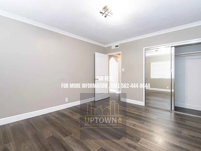 9415 Linden St — Photo 11