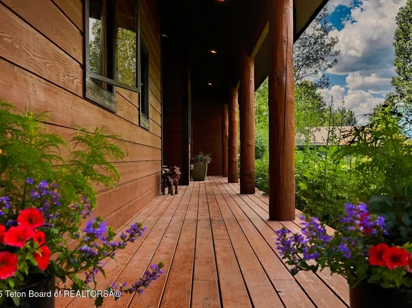 1251 Melody Creek Ln, Jackson, WY 83001