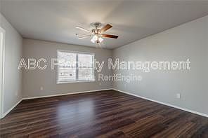 4th image of 1000 W Hickory St Unit 2