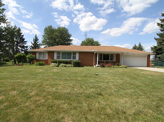 2nd image of 17024 Old Orchard Ln N