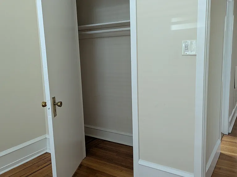 3510 Ainslie St #1 — Photo 9
