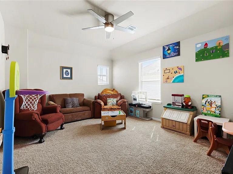 984 Rice Dr — Photo 10