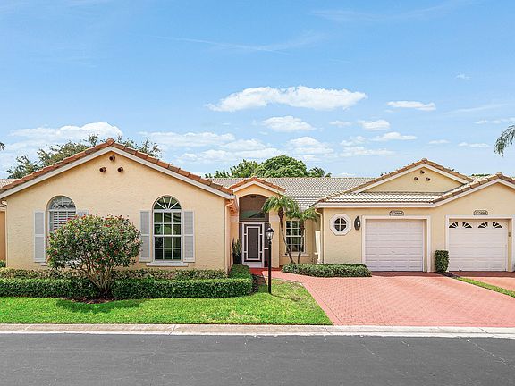 2nd image of 17299 Boca Club Boulevard #4