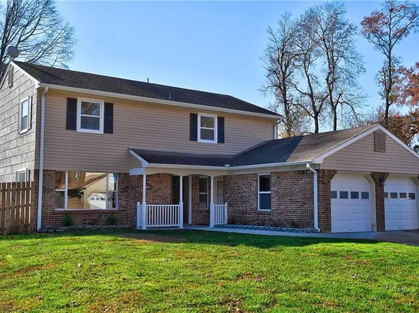 3821 Amberley Forest Pl, Virginia Beach, VA 23453