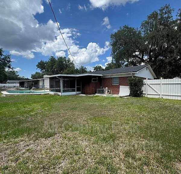 2255 E Helen Cir — Photo 33