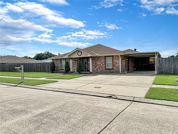 2nd image of 3228 Decomine Dr