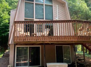 3955 S Pleasantview Rd UNIT 4, Harbor Springs, MI 49740
