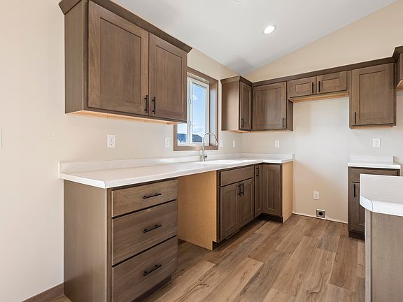 5th image of 317 Audra Dr
