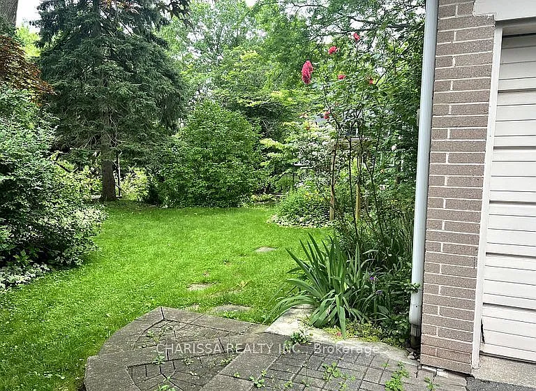 1238 Donlea Cres #BASEMENT — Photo 2