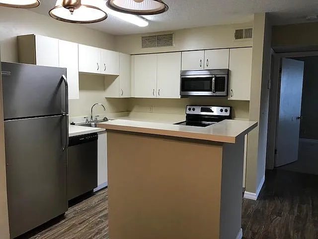 351 Lone Hill Dr #207 — Photo 7