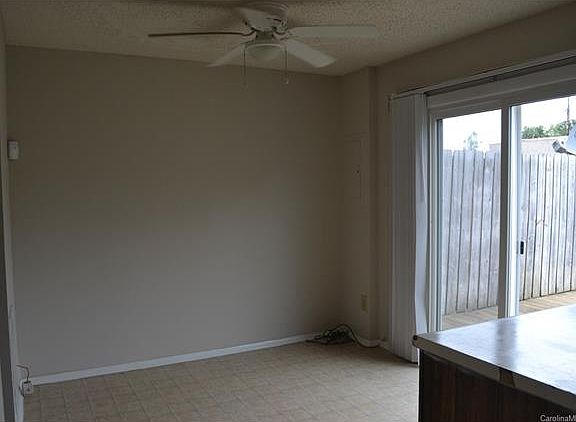4th image of 7539 Holly Grove Ct #7539