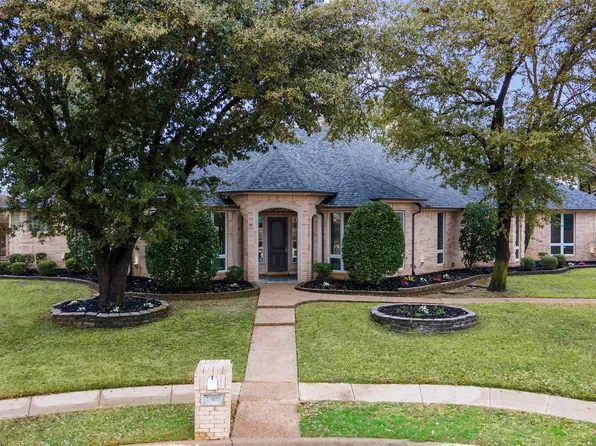 2300 Mulberry Ct, Colleyville, TX 76034