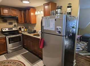 43 Grove Ave FLOOR 3, Westerly, RI 02891