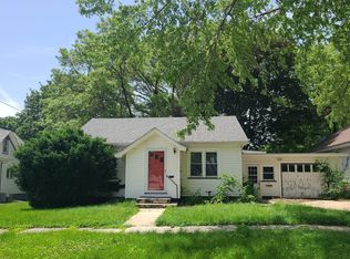 512 SW 2nd Ave, Galva, IL 61434