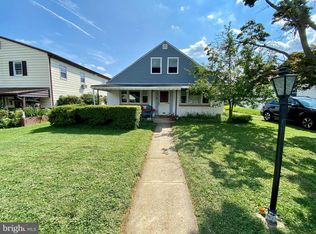 1006 Ripley St, Philadelphia, PA 19111