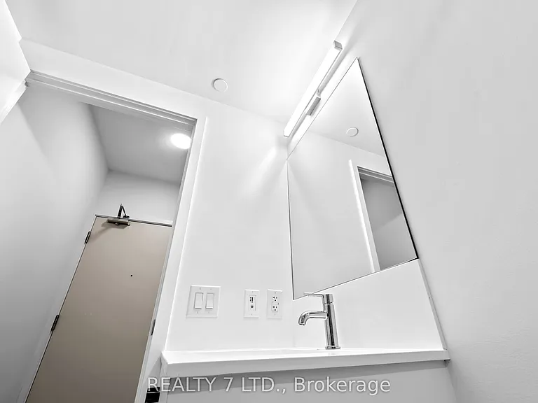 4010 Eglinton Ave W #708 — Photo 31