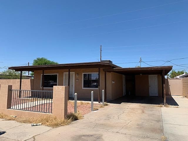 1st image of 2056 E La Mesa St