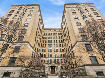 559 W Surf St APT 400, Chicago, IL, 60657