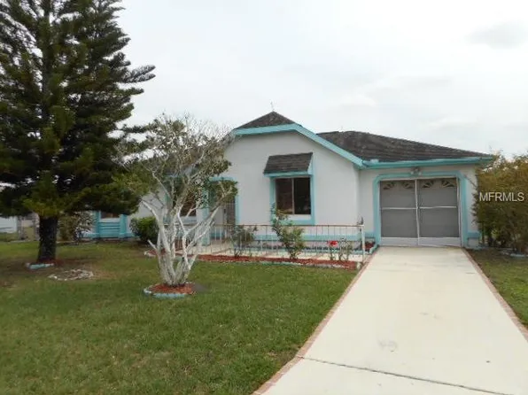176 Acapulco Dr, Kissimmee, FL 34743