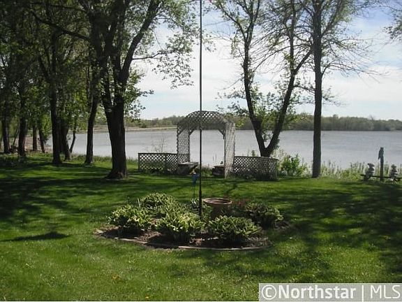 2nd image of 16067 Pepin Ln