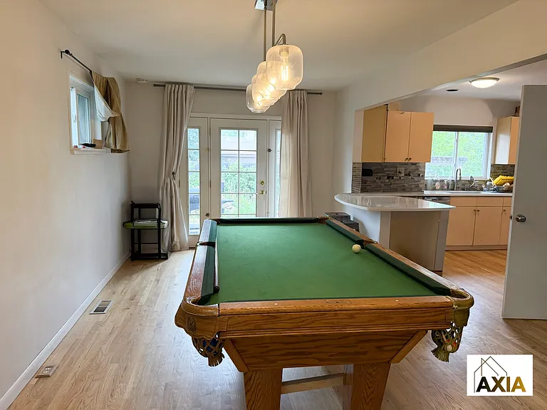 3420 Fordham Ct — Photo 2