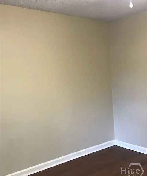 700 Greenwich Dr — Photo 16
