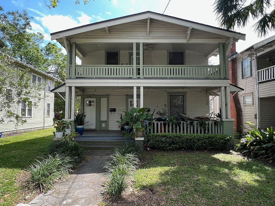 1st image of 2518 College St