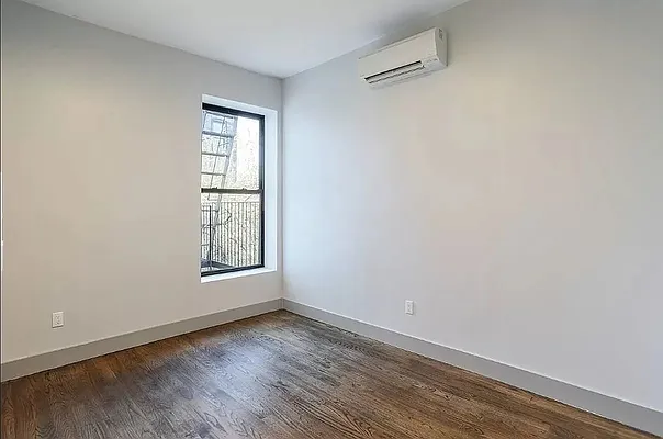 Rented by Yup Realty LLC | media 2