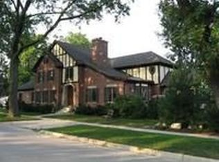 169 W Fremont Ave, Elmhurst, IL