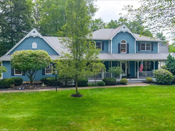 38 Timberwick Drive, Halfmoon, NY 12065