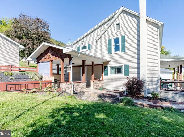 1017 Valley View Rd, Bellefonte, PA 16823