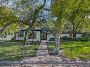 3605 Overton Park Dr E, Fort Worth, TX 76109