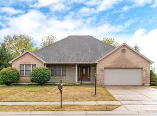 100 Timber Ridge Dr, Carlisle, OH 45005