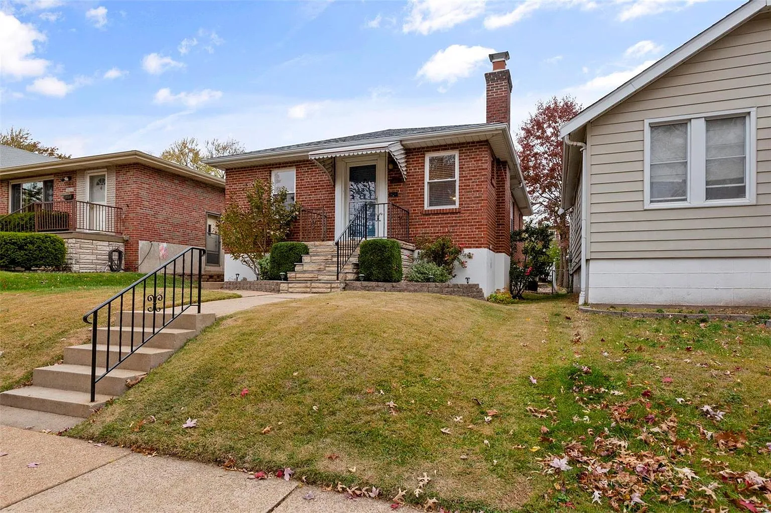 5611 Murdoch Ave photo 1