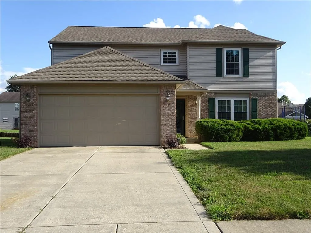 9937 Fountain Cove Dr photo 1