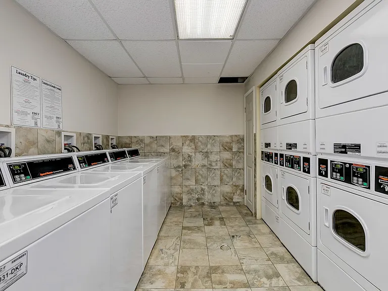 Laundry Center