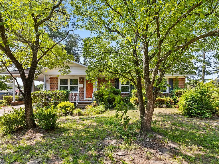 2815 Skycrest Dr — Photo 1