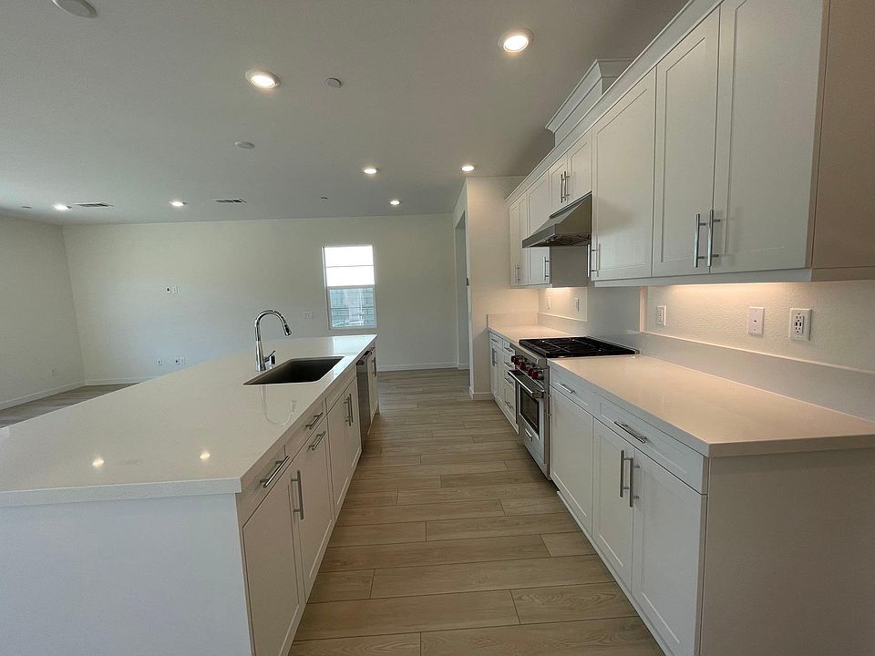 27711 Sequel Ct, Valencia, CA 91355 Zillow