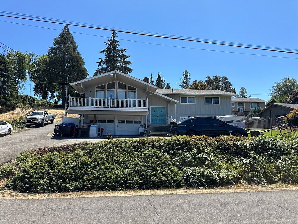 1st image of 371 Pioneer Way
