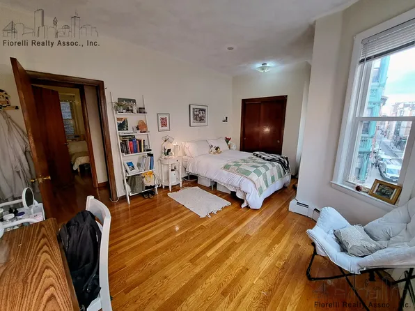(undisclosed Address), Boston, MA 02113