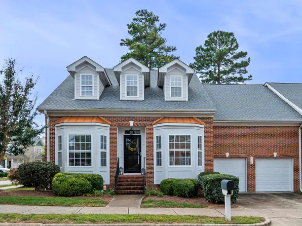 103 Alden Village Ct, Cary, NC 27519