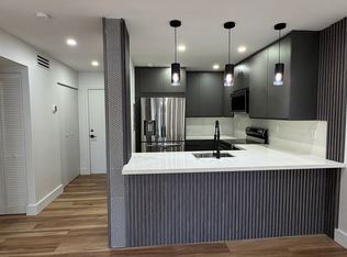 11217 SW 88th St #C202, Miami, FL 33173