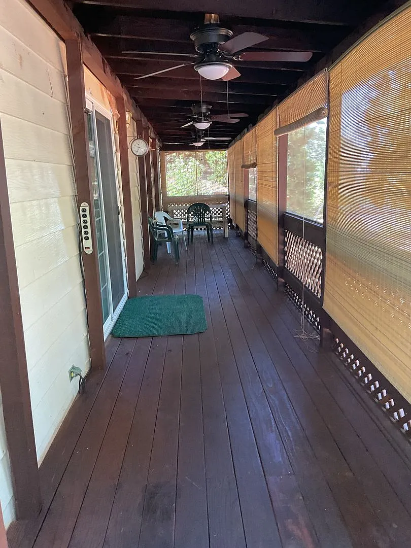 Magalia home for rent- 3 bed two bath, off street parking. — Photo 4