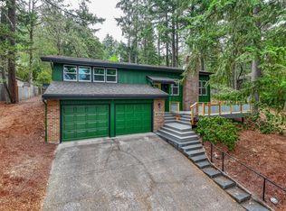 3827 Vine Maple St, Eugene, OR 97405