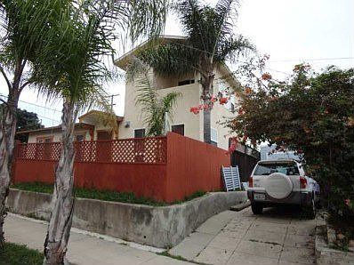 2nd image of 2615 Landis St